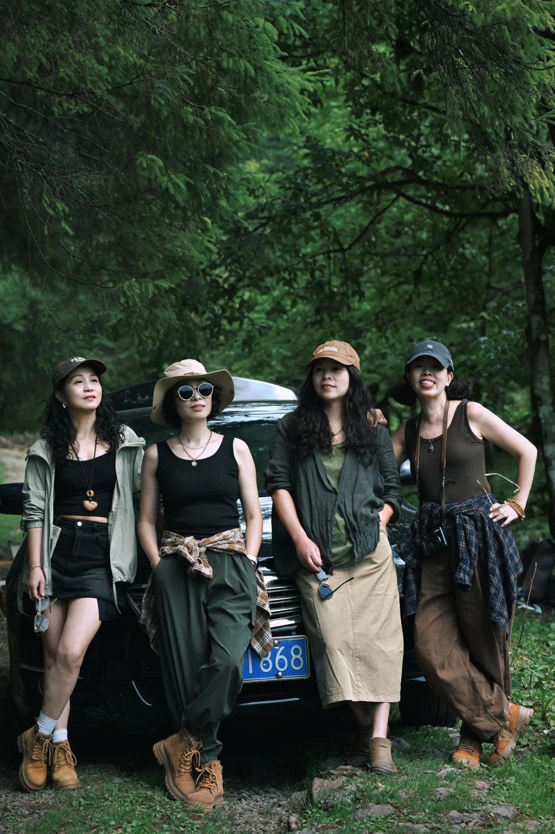 Sau tuổi 50, khôn ngoan thì đừng nói 5 câu này với họ hàng- Ảnh 2.