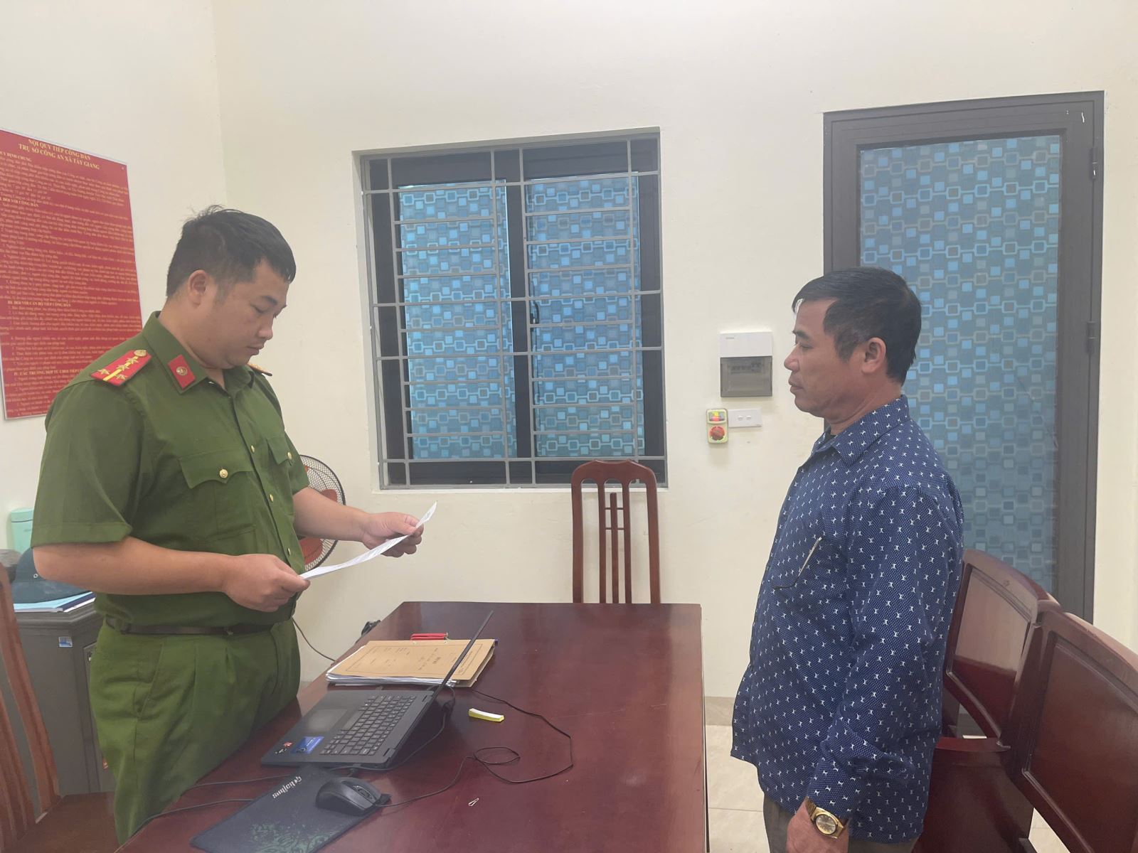 Ra lệnh cấm đi khỏi nơi cư trú đối với bà chủ quán nước Lê Thị Xuyến- Ảnh 2. Ra lệnh cấm đi khỏi nơi cư trú đối với bà chủ quán nước Lê Thị Xuyến- Ảnh 2.