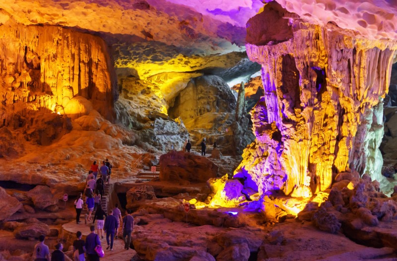 Phát hiện hang động cảnh huyền bí, nổi lên qua 1 bộ ảnh, du khách nhận xét: Ngỡ như trong phim- Ảnh 13. Phát hiện hang động cảnh huyền bí, nổi lên qua 1 bộ ảnh, du khách nhận xét: Ngỡ như trong phim- Ảnh 13.