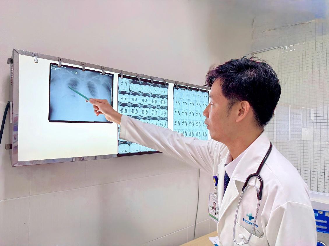 Nữ du khách Úc nguy kịch tại Cần Thơ vì viêm phổi nặng, nguy cơ tử vong trên 50% - Ảnh 1. Nữ du khách Úc nguy kịch tại Cần Thơ vì viêm phổi nặng, nguy cơ tử vong trên 50% - Ảnh 1.