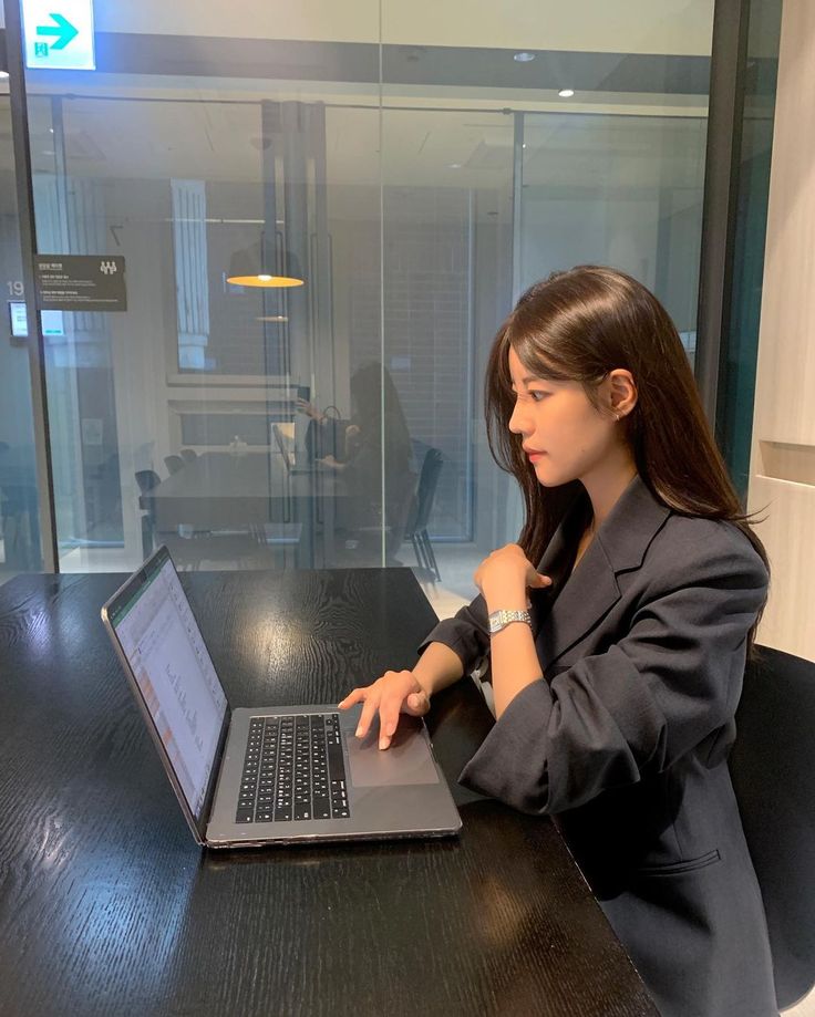 Nhảy việc mà không có 3 thứ này thì thôi- Ảnh 1.