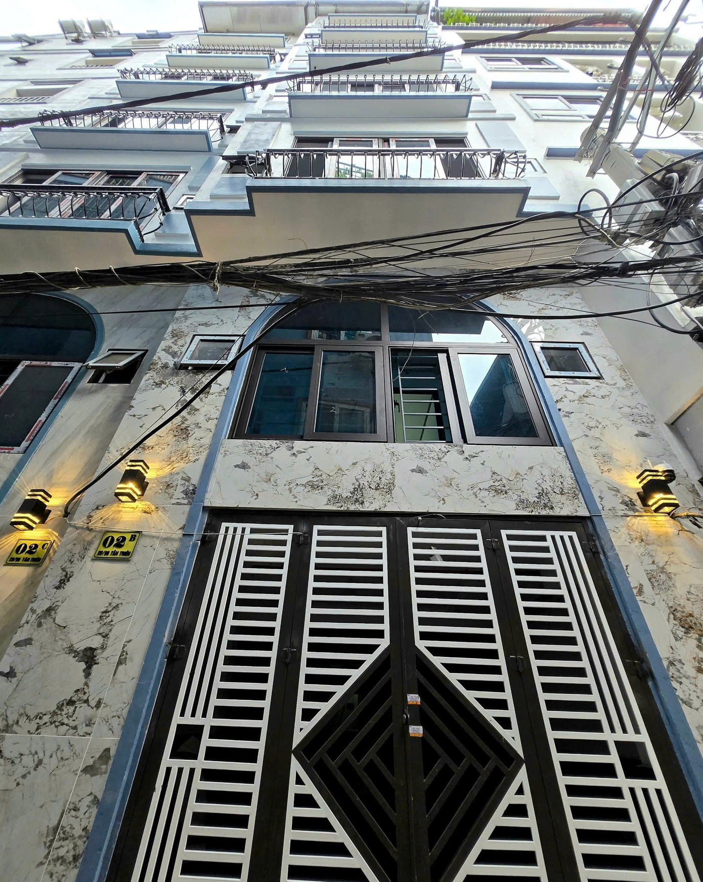 "Lạc" vào thủ phủ chung cư mini vượt tầng ngộp thở- Ảnh 3.