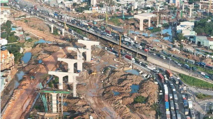 Sắp mở rộng tuyến xa lộ Hà Nội lên 16 làn xe, người dân Đông Nam Bộ đến trung tâm TP.HCM chỉ còn 15 phút 2 Sắp mở rộng tuyến xa lộ Hà Nội  lên 16 làn xe, người dân Đông Nam Bộ đến trung tâm TP.HCM chỉ còn 15 phút - Ảnh 2.