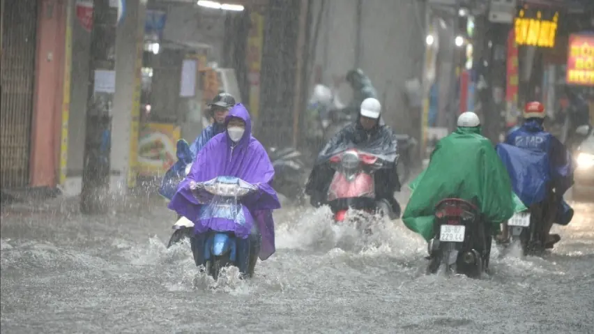 Tin gió mùa Đông Bắc mới nhất: Ngày mai, nhiều nơi mưa to đến rất to- Ảnh 1. Tin gió mùa Đông Bắc mới nhất: Ngày mai, nhiều nơi mưa to đến rất to- Ảnh 1.