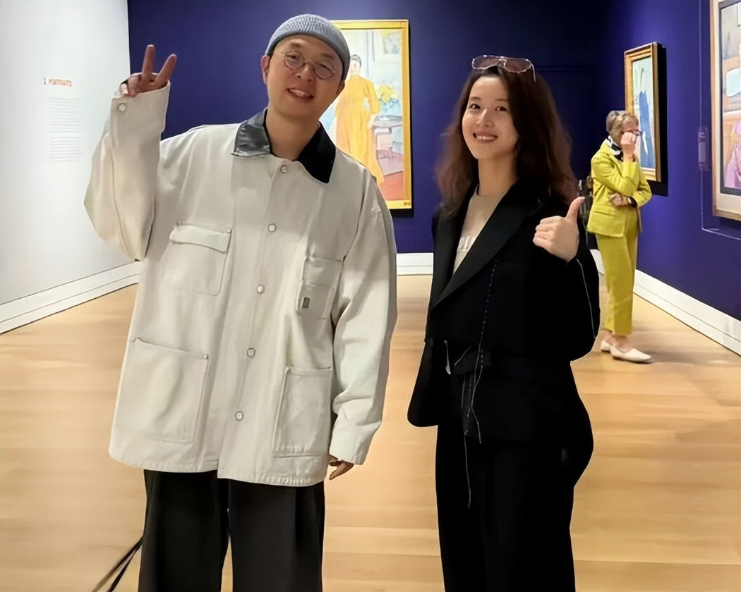 Nữ tỷ phú Chương Trạch Thiên nắm trong tay 8,4 tỷ USD bị cư dân mạng chê mặc đồ nhăn như hàng chợ: Sự thật còn kinh khủng hơn thế!- Ảnh 10.