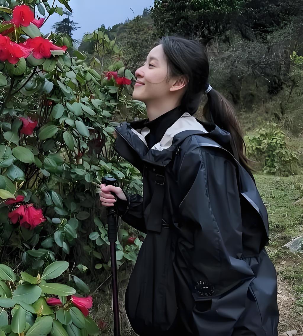 Nữ tỷ phú Chương Trạch Thiên nắm trong tay 8,4 tỷ USD bị cư dân mạng chê mặc đồ nhăn như hàng chợ: Sự thật còn kinh khủng hơn thế!- Ảnh 21.