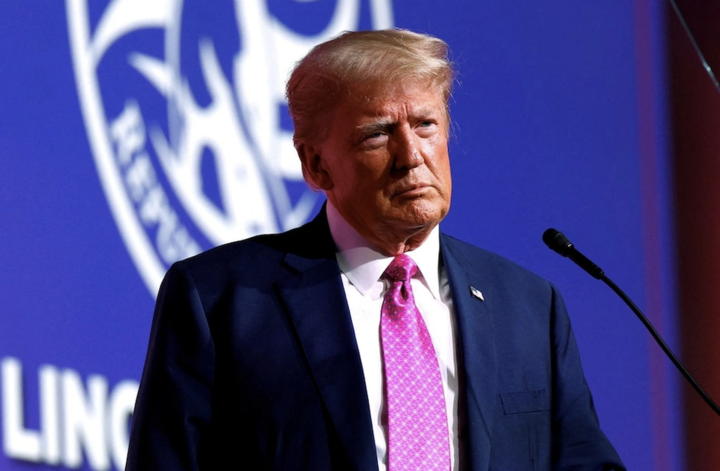 Ông Trump dọa áp thuế thêm 10% lên hàng hóa Canada- Ảnh 1.