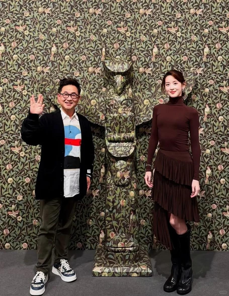 Nữ tỷ phú Chương Trạch Thiên nắm trong tay 8,4 tỷ USD bị cư dân mạng chê mặc đồ nhăn như hàng chợ: Sự thật còn kinh khủng hơn thế!- Ảnh 12.