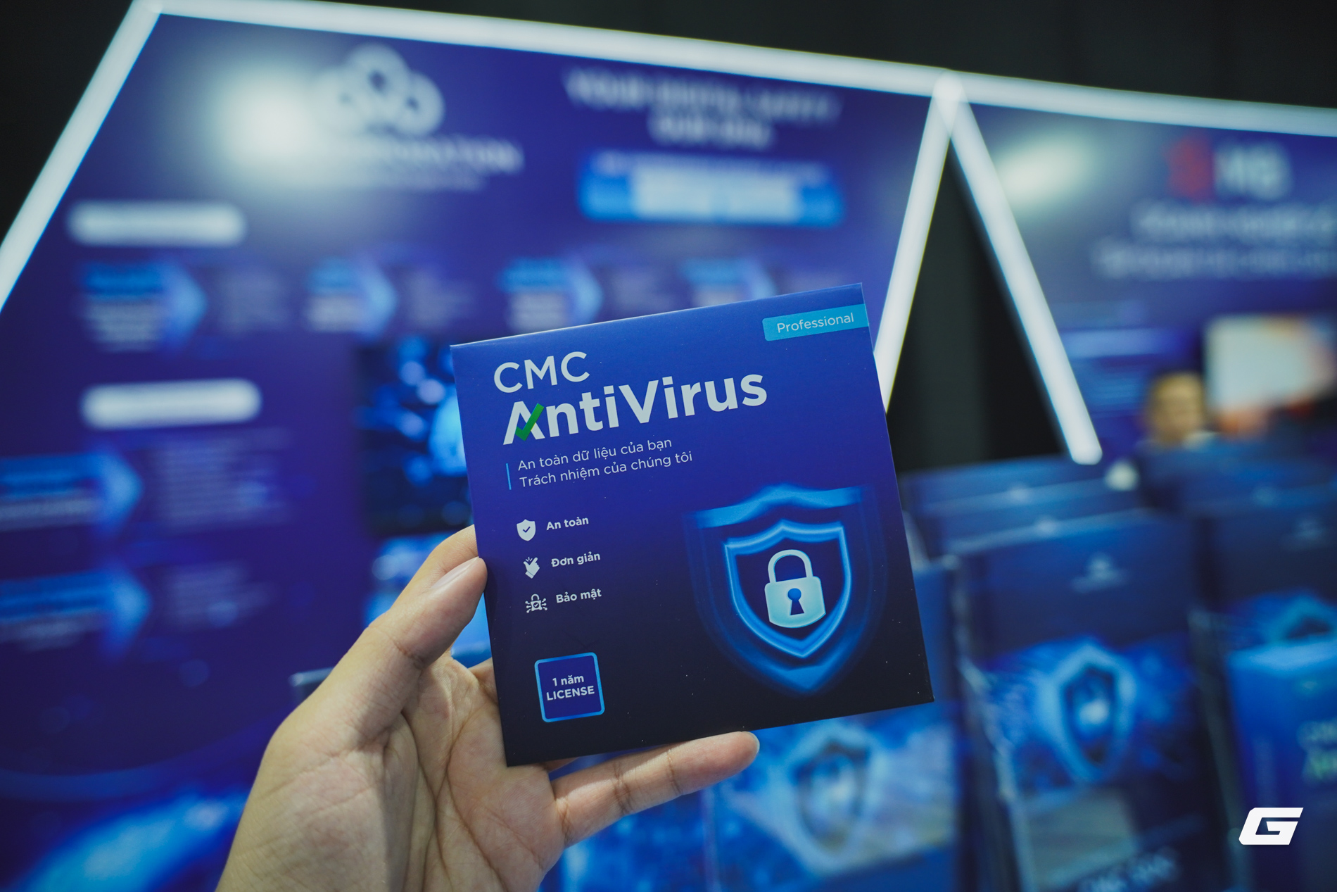 CMC Cyber Security mang "lá chắn số Make in Vietnam" tới triển lãm Công ước Hà Nội- Ảnh 4. CMC Cyber Security mang "lá chắn số Make in Vietnam" tới triển lãm Công ước Hà Nội- Ảnh 4.