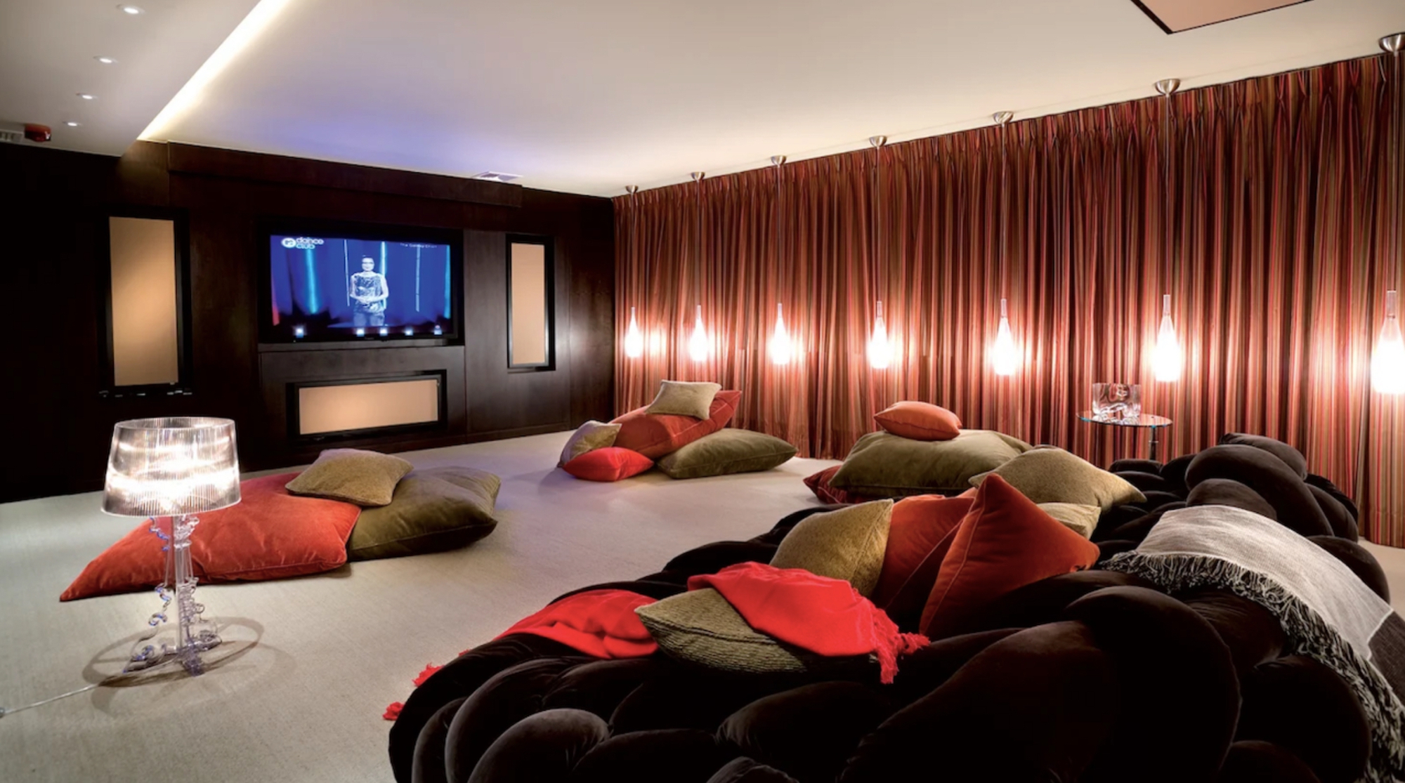 Đẳng cấp giới siêu giàu: Không chỉ xa hoa ở ‘bên trên tầng lầu’, mà còn biến ‘bên dưới tầng hầm’ trở thành thiên đường hưởng thụ riêng - Ảnh 5.