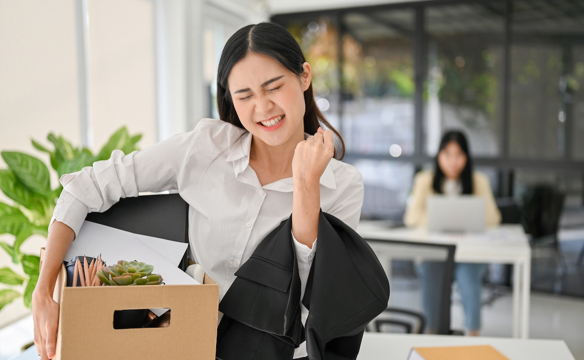 Đến tuổi trung niên, thất bại nhất của chúng ta không phải là không có tiền, mà là không thể "sống sót" qua 3 rào cản này- Ảnh 3.