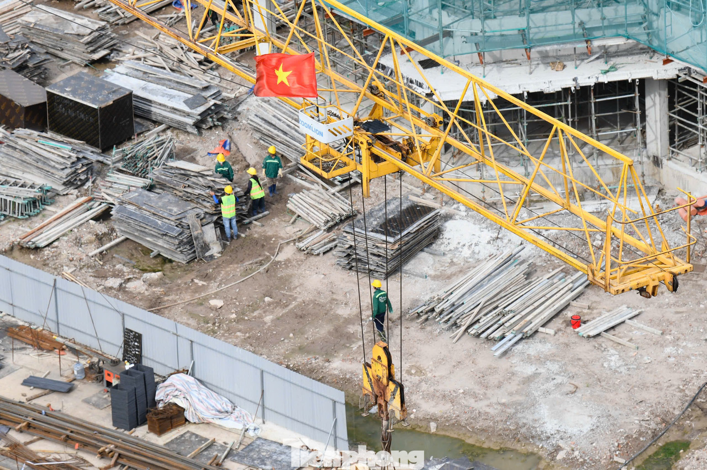 Cận cảnh công trường nghìn tỷ trên khu 'đất vàng' Giảng Võ 6 Cận cảnh công trường nghìn tỷ trên khu 'đất vàng' Giảng Võ