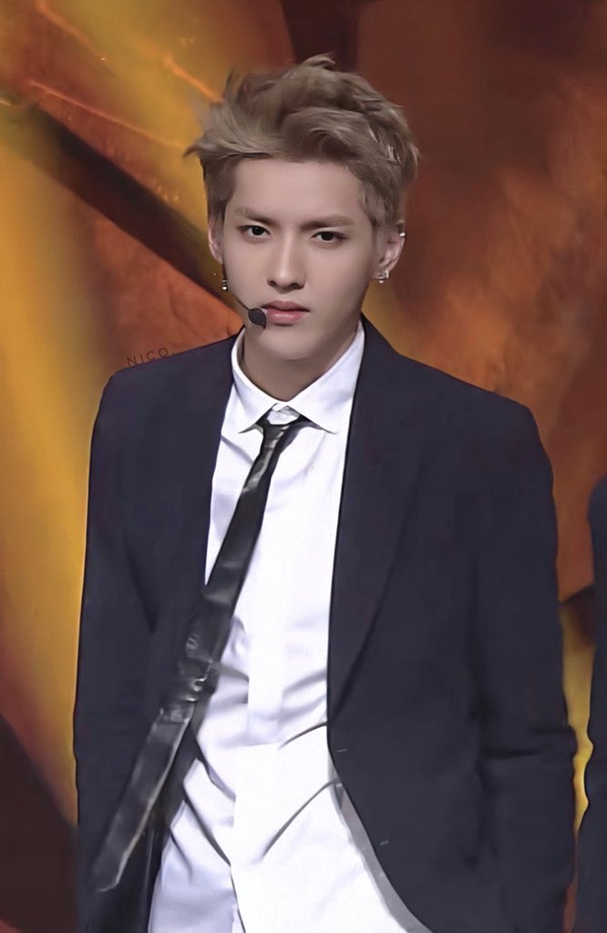 Nam rapper đỉnh lưu bị cấm sóng: Lệch chuẩn văn hoá, suy đồi đạo đức- Ảnh 4. Nam rapper đỉnh lưu bị cấm sóng: Lệch chuẩn văn hoá, suy đồi đạo đức- Ảnh 4.