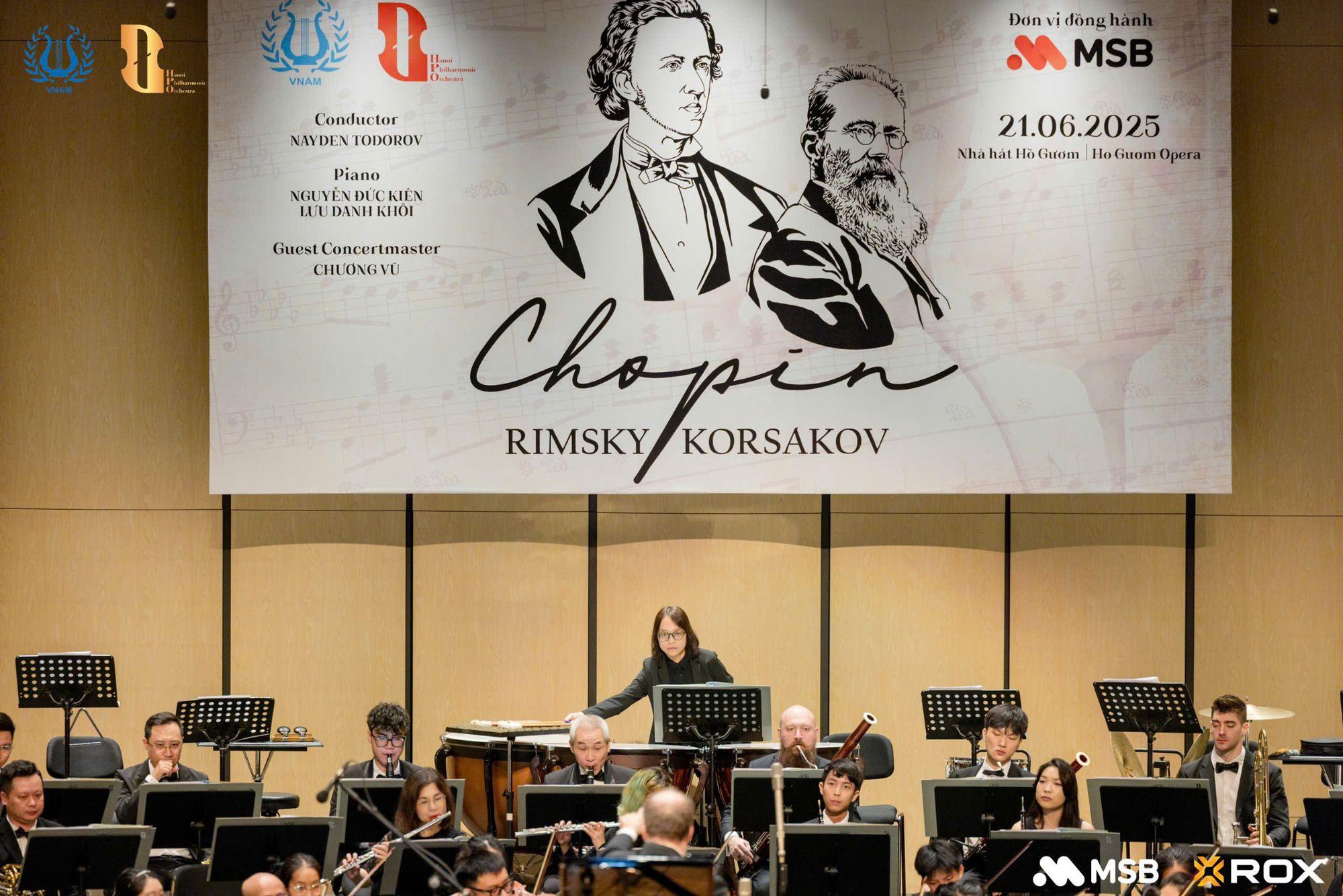 Đêm nhạc Ý La Traviata – Đặc quyền chất sống tinh hoa cùng MSB - Ảnh 3. Đêm nhạc Ý La Traviata – Đặc quyền chất sống tinh hoa cùng MSB - Ảnh 3.