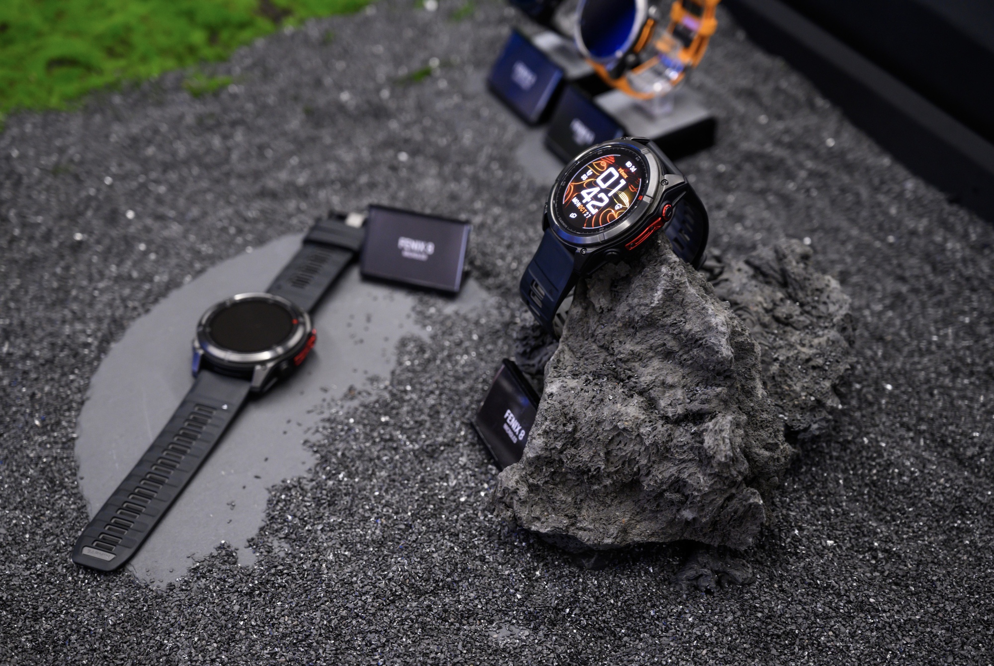 Garmin fēnix 8 MicroLED: ‘Kỳ quan hiển thị’ gần 55 triệu của Garmin có gì? - Ảnh 4. Garmin fēnix 8 MicroLED: ‘Kỳ quan hiển thị’ gần 55 triệu của Garmin có gì? - Ảnh 4.