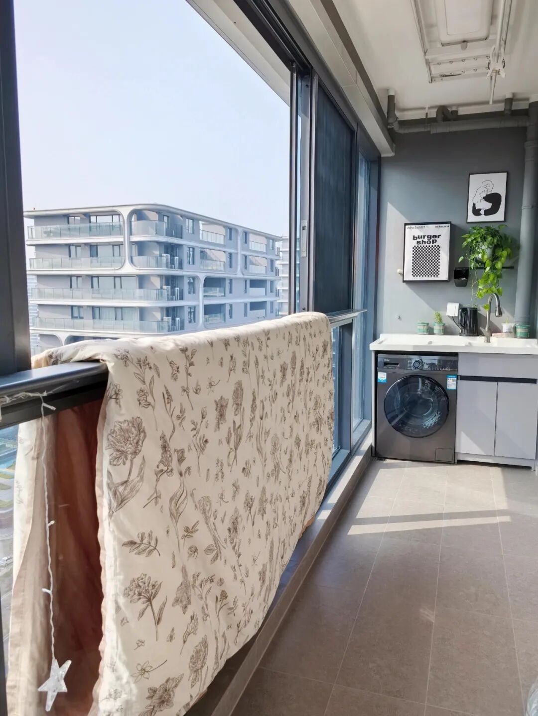 - Ảnh 1. - Ảnh 1.