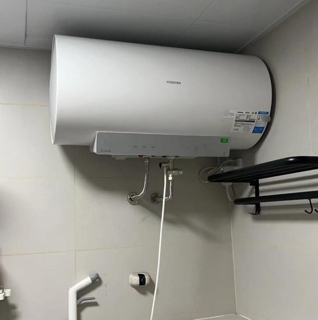 Ngàn vạn lần khuyên bạn ĐỪNG làm điều này khi tắm, đặc biệt nguy hiểm- Ảnh 1.