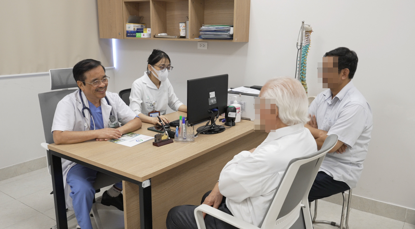 Tiến sĩ tim mạch cảnh báo nhóm người này sẽ đột tử cao khi tập thể dục, giật mình- Ảnh 1. Tiến sĩ tim mạch cảnh báo nhóm người này sẽ đột tử cao khi tập thể dục, giật mình- Ảnh 1.