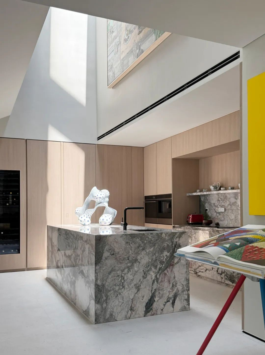 Vợ sinh con gái, chồng sung sướng đập biệt thự 30 tỷ ra sửa lại chỉ để "các thành viên có thể ở cùng nhau mà ai cũng có góc của mình"- Ảnh 6.