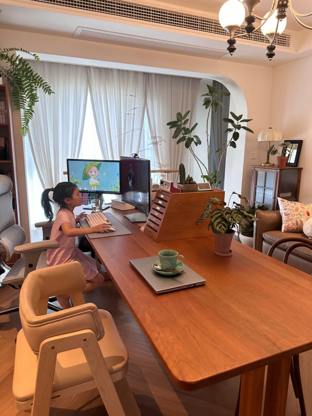 - Ảnh 2. - Ảnh 2.