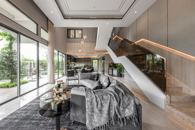 Đại gia bỏ gần 10 tỷ để xây biệt thự dưỡng già 300m2, đủ cho cả 3 thế hệ cùng chung sống: "Thiết kế như này ai mà không thích? - Ảnh 1.