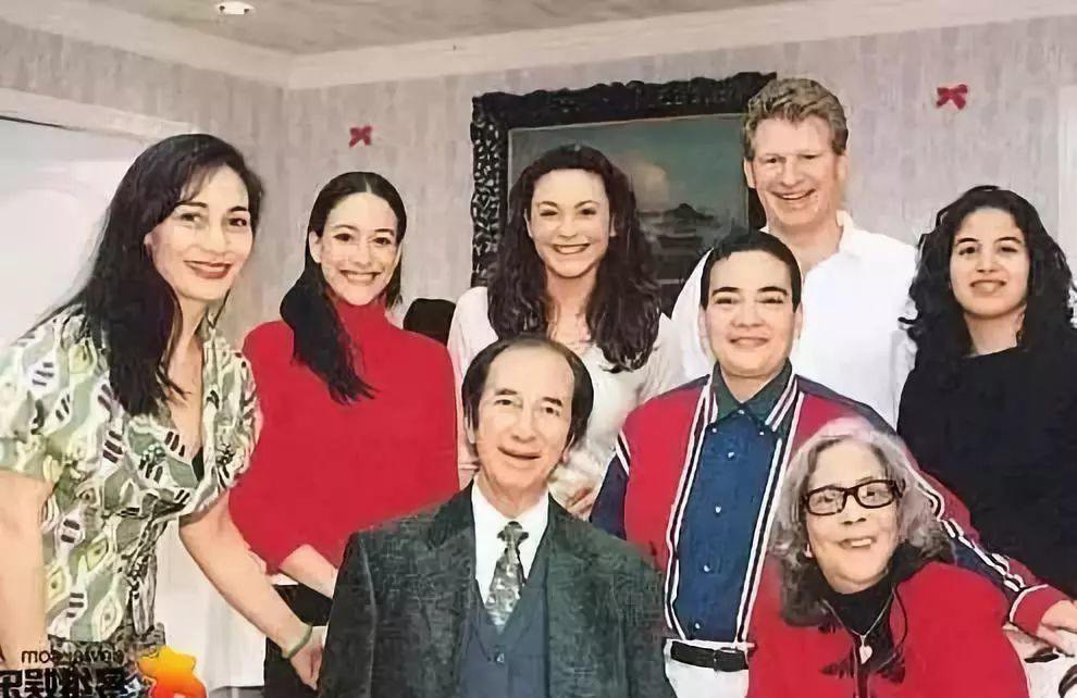 Bi kịch của con trai trưởng Vua sòng bài Macau- Ảnh 4. Bi kịch của con trai trưởng Vua sòng bài Macau- Ảnh 4.