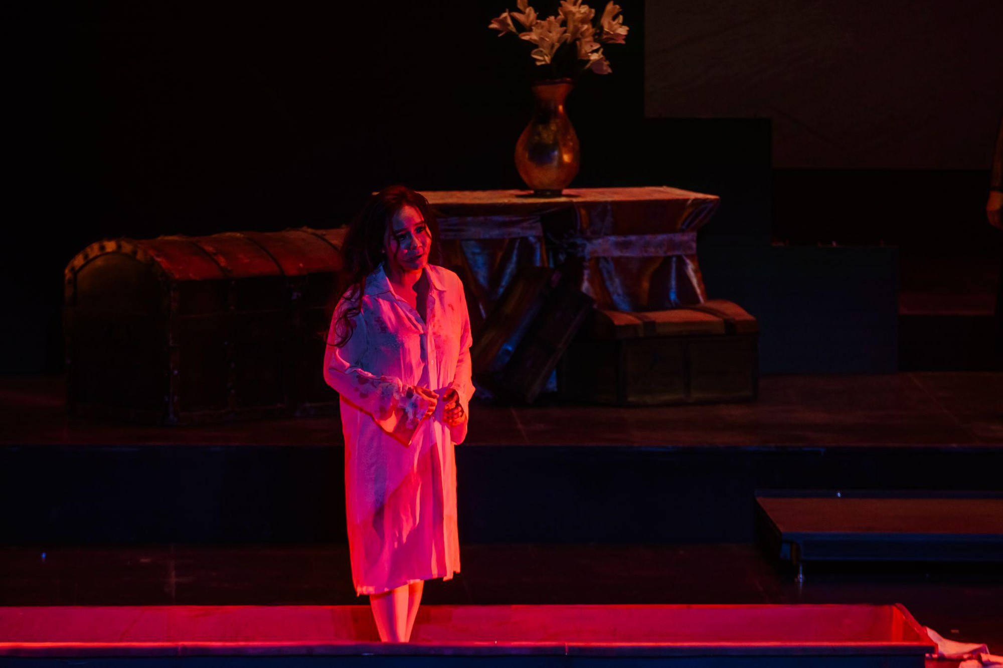 Khán giả Hà Nội đắm chìm trong bản tình ca bi tráng La Traviata - Ảnh 7. Khán giả Hà Nội đắm chìm trong bản tình ca bi tráng La Traviata - Ảnh 7.