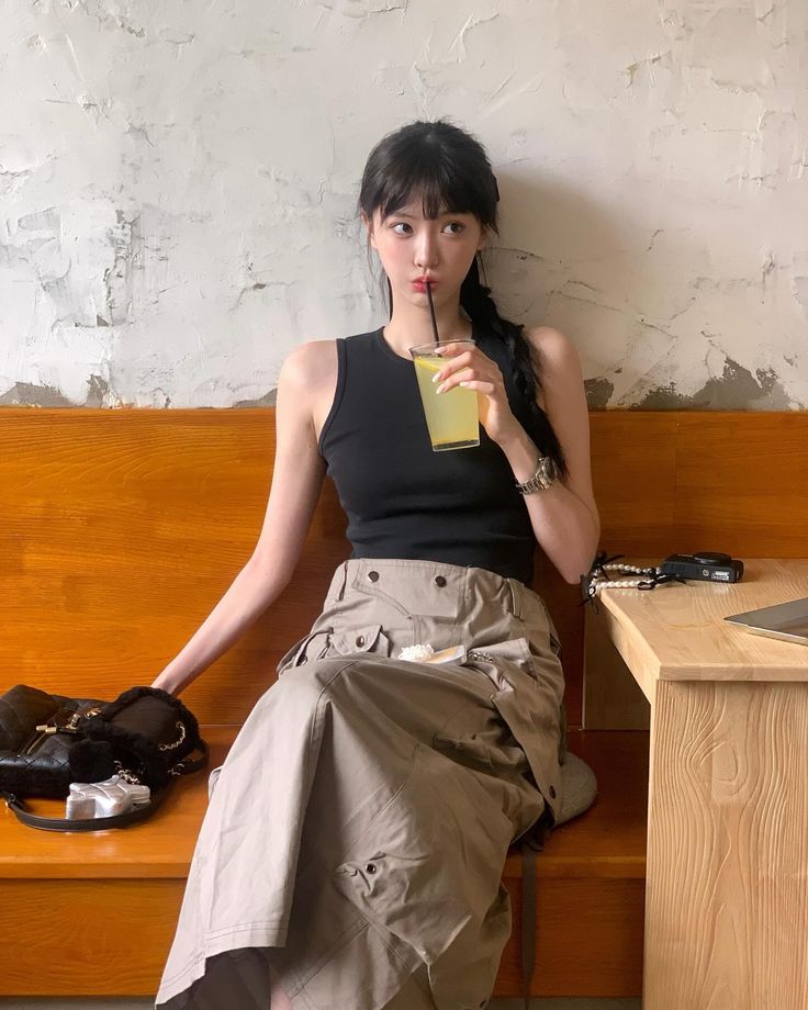 5 dấu hiệu của một người khó giàu: "Chí mạng" nhất là điều số 3, tiền bạc sa sút không khá lên được - Ảnh 1. 5 dấu hiệu của một người khó giàu: "Chí mạng" nhất là điều số 3, tiền bạc sa sút không khá lên được - Ảnh 1.