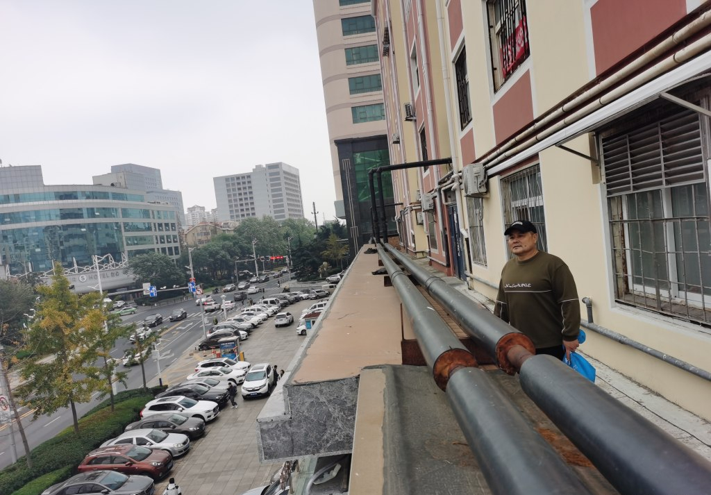 Nhà chung cư: Bài học ở tầng 27 rồi chuyển xuống tầng 3- Đừng để “view đẹp” lừa bạn- Ảnh 3. Nhà chung cư: Bài học ở tầng 27 rồi chuyển xuống tầng 3- Đừng để “view đẹp” lừa bạn- Ảnh 3.