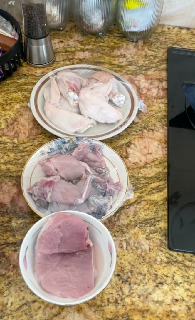 Vợ đảm miền Tây đi chợ hết 90 nghìn/ngày cho gia đình 4 người ăn 2 bữa, mỗi tháng hết 2,7 triệu tiền ăn mà chẳng ai tin nổi- Ảnh 3.