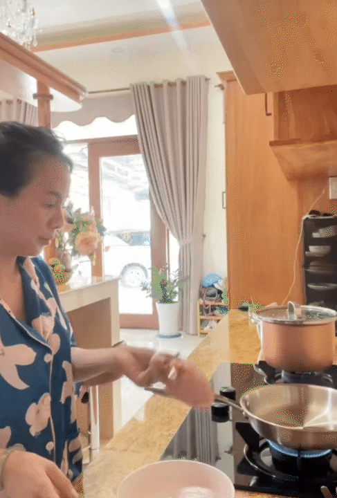 Vợ đảm miền Tây đi chợ hết 90 nghìn/ngày cho gia đình 4 người ăn 2 bữa, mỗi tháng hết 2,7 triệu tiền ăn mà chẳng ai tin nổi- Ảnh 5.