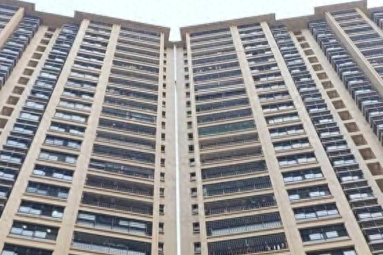 Nhà chung cư: Bài học ở tầng 27 rồi chuyển xuống tầng 3- Đừng để “view đẹp” lừa bạn- Ảnh 1. Nhà chung cư: Bài học ở tầng 27 rồi chuyển xuống tầng 3- Đừng để “view đẹp” lừa bạn- Ảnh 1.