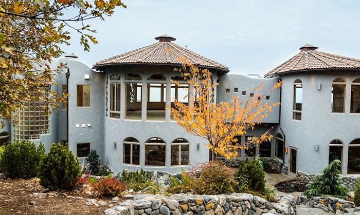 Chủ nhà bị kêu “ngớ ngẩn” khi bán căn nhà đơn sơ giữa vùng quê giá 200 tỷ đồng: Nhìn vào bên trong mới hiểu vì sao!- Ảnh 23.