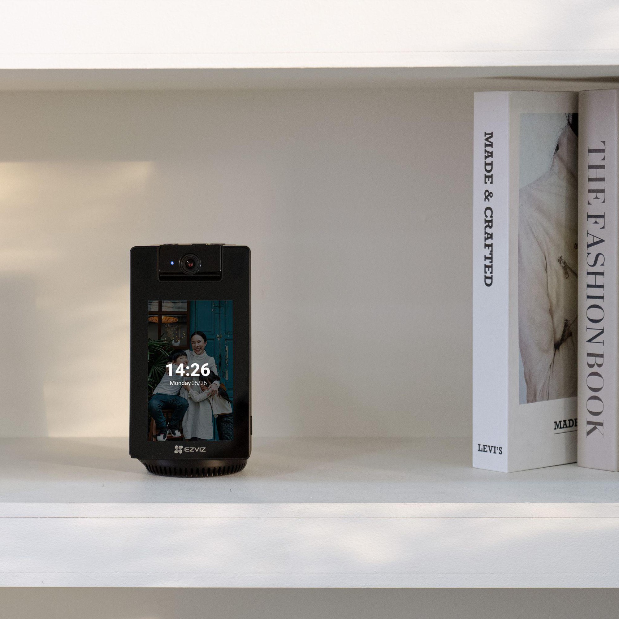 Khi công nghệ chạm đến không gian sống: EZVIZ kiến tạo ngôi nhà an toàn, tiện nghi và gắn kết- Ảnh 2. Khi công nghệ chạm đến không gian sống: EZVIZ kiến tạo ngôi nhà an toàn, tiện nghi và gắn kết- Ảnh 2.