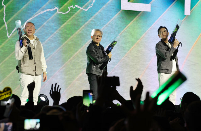 Bữa tối gà bia "chấn động" Seoul của CEO Nvidia cùng lãnh đạo Samsung và Hyundai- Ảnh 5. Bữa tối gà bia "chấn động" Seoul của CEO Nvidia cùng lãnh đạo Samsung và Hyundai- Ảnh 5.