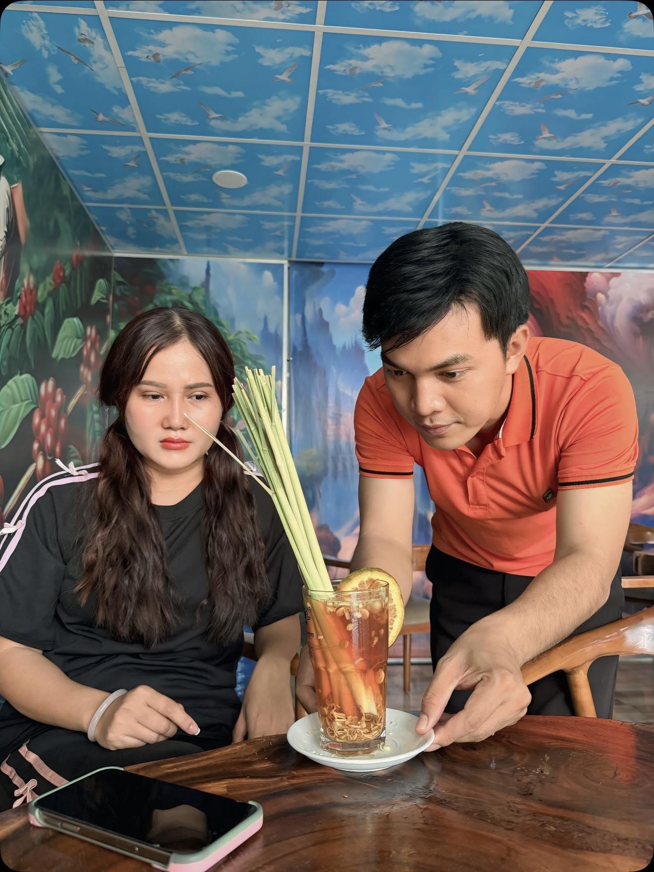 Những câu chuyện đời thường qua lăng kính hài hước của nam diễn viên trẻ - Ảnh 2. Những câu chuyện đời thường qua lăng kính hài hước của nam diễn viên trẻ - Ảnh 2.