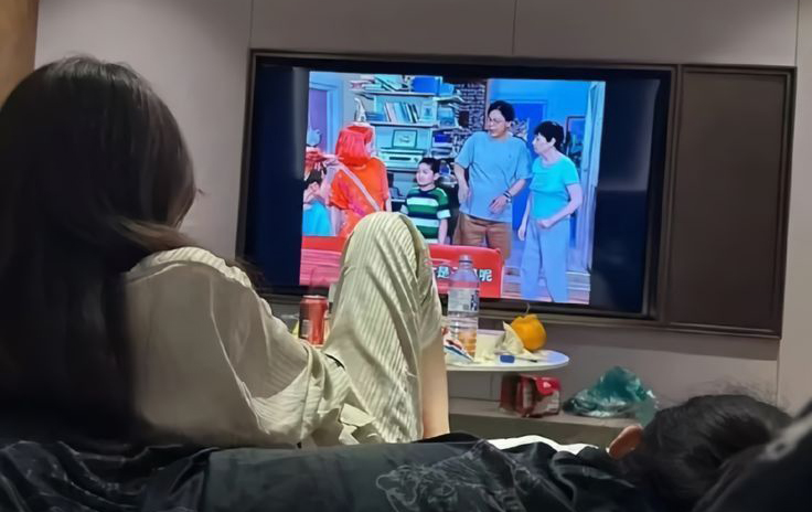 Người đàn ông chết vì ung thư đại trực tràng, người nhà bật khóc: "Ông ấy ăn uống lành mạnh nhưng thích làm 3 việc" - Ảnh 2.