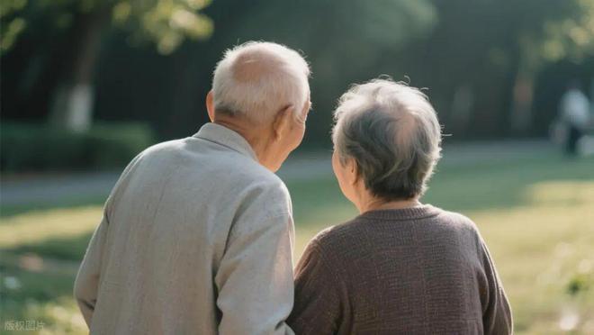 Từ sau 60 tuổi, nếu muốn sống lâu, bạn cần phải kiên trì thực hiện 7 thói quen "lười biếng" này - Ảnh 6. Từ sau 60 tuổi, nếu muốn sống lâu, bạn cần phải kiên trì thực hiện 7 thói quen "lười biếng" này - Ảnh 6.