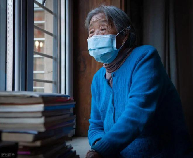 Từ sau 60 tuổi, nếu muốn sống lâu, bạn cần phải kiên trì thực hiện 7 thói quen "lười biếng" này - Ảnh 1. Từ sau 60 tuổi, nếu muốn sống lâu, bạn cần phải kiên trì thực hiện 7 thói quen "lười biếng" này - Ảnh 1.