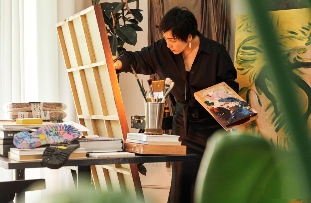 Sống một mình giữa ngôi nhà 350m2 đầy hơi ấm cùng Einstein, nữ nghệ sĩ 35 tuổi nhắn nhủ: Tự do không phải là bỏ đi mọi ràng buộc mà là...- Ảnh 6. Sống một mình giữa ngôi nhà 350m2 đầy hơi ấm cùng Einstein, nữ nghệ sĩ 35 tuổi nhắn nhủ: Tự do không phải là bỏ đi mọi ràng buộc mà là...- Ảnh 6.