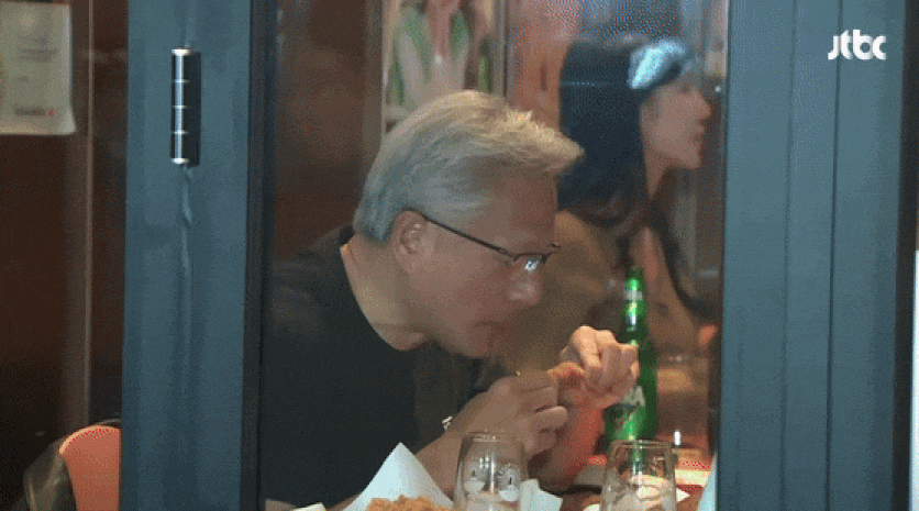 Chủ tịch Samsung và CEO Nvidia đi ăn gà uống bia, sau đó cả 2 cùng viral vì một lý do rất lạ- Ảnh 3.