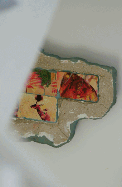 Sống một mình giữa ngôi nhà 350m2 đầy hơi ấm cùng Einstein, nữ nghệ sĩ 35 tuổi nhắn nhủ: Tự do không phải là bỏ đi mọi ràng buộc mà là...- Ảnh 8. Sống một mình giữa ngôi nhà 350m2 đầy hơi ấm cùng Einstein, nữ nghệ sĩ 35 tuổi nhắn nhủ: Tự do không phải là bỏ đi mọi ràng buộc mà là...- Ảnh 8.