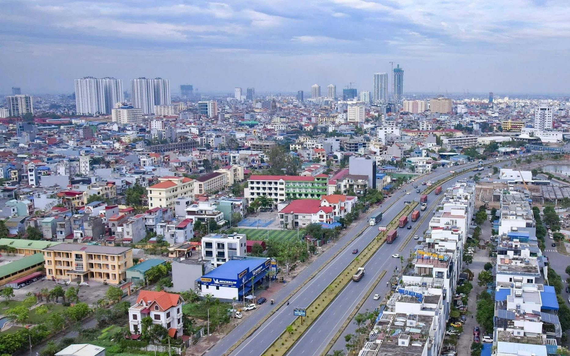 Tin vui cho hàng triệu người dân Hải Phòng: Sắp có tuyến đường hơn 19.000 tỷ đồng đi qua 9 xã, phường kết nối 2 trung tâm đô thị và loạt khu công nghiệp - Ảnh 1.