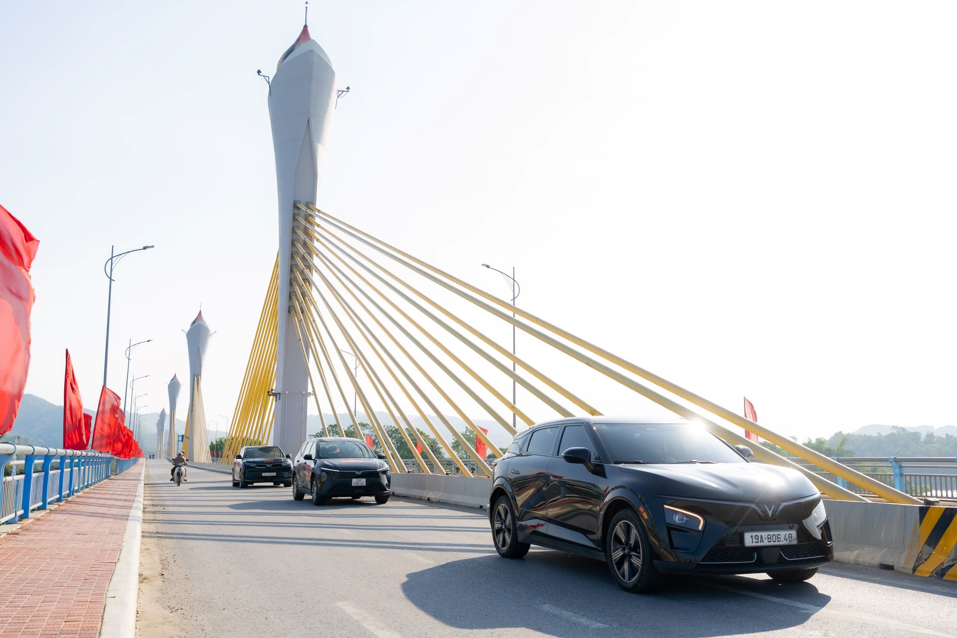 1 năm xưởng dịch vụ tăng gấp 3, VinFast đứng top đầu về hậu mãi tại Việt Nam - Ảnh 1.