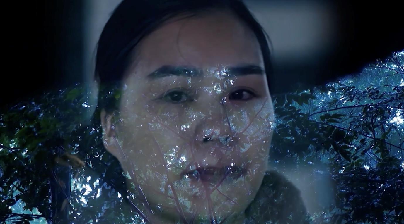 Câu chuyện của Trung tướng Mai Hoàng và mẹ trong Chiến Sĩ Quả Cảm đã truyền cảm hứng cho giới trẻ - Ảnh 2. Câu chuyện của Trung tướng Mai Hoàng và mẹ trong Chiến Sĩ Quả Cảm đã truyền cảm hứng cho giới trẻ - Ảnh 2.