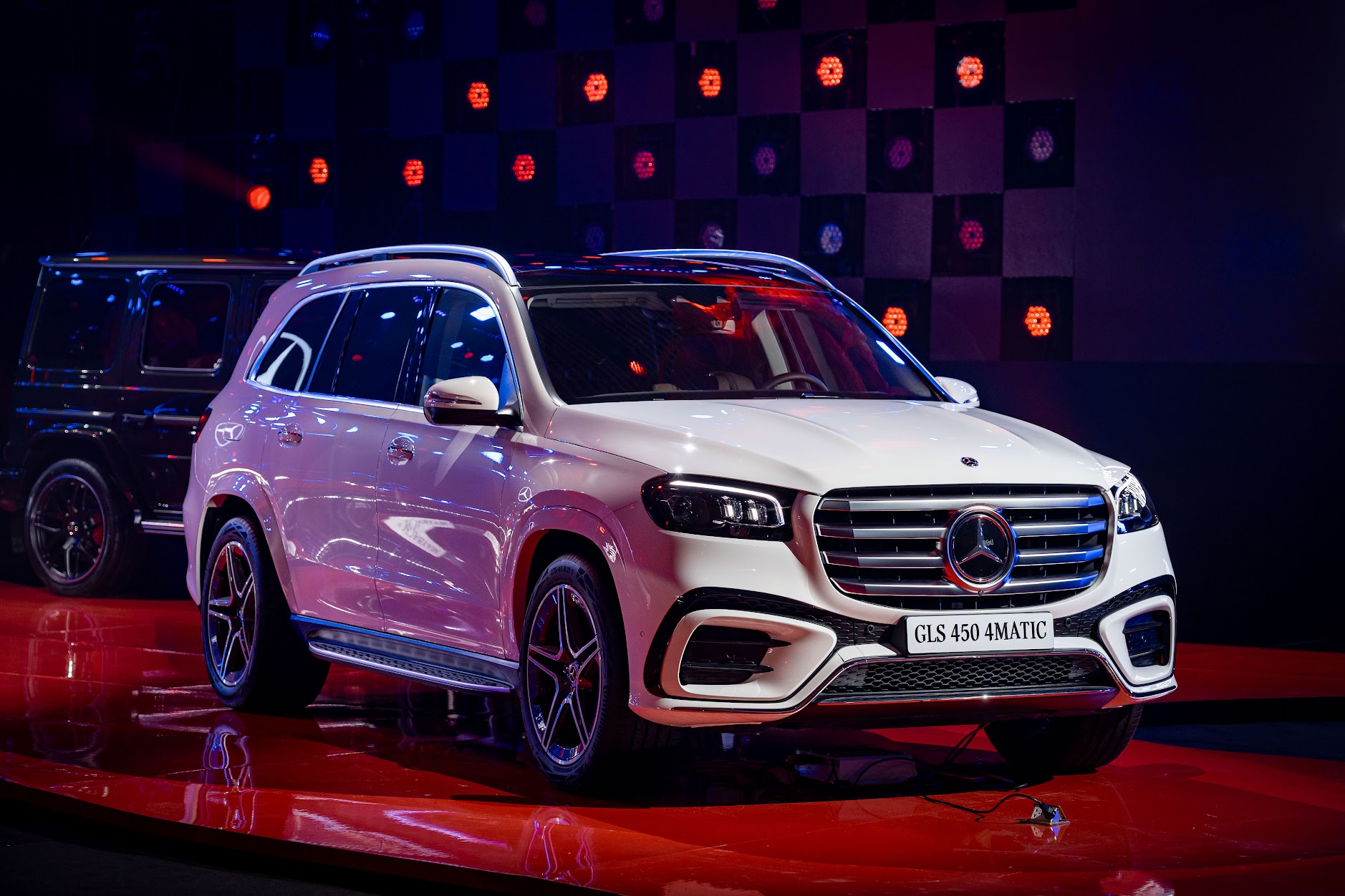 Mercedes-Benz GLS 450 “Edition 30” - phiên bản hiếm, chỉ có 30 xe cho khách Việt- Ảnh 5. Mercedes-Benz GLS 450 “Edition 30” - phiên bản hiếm, chỉ có 30 xe cho khách Việt- Ảnh 5.