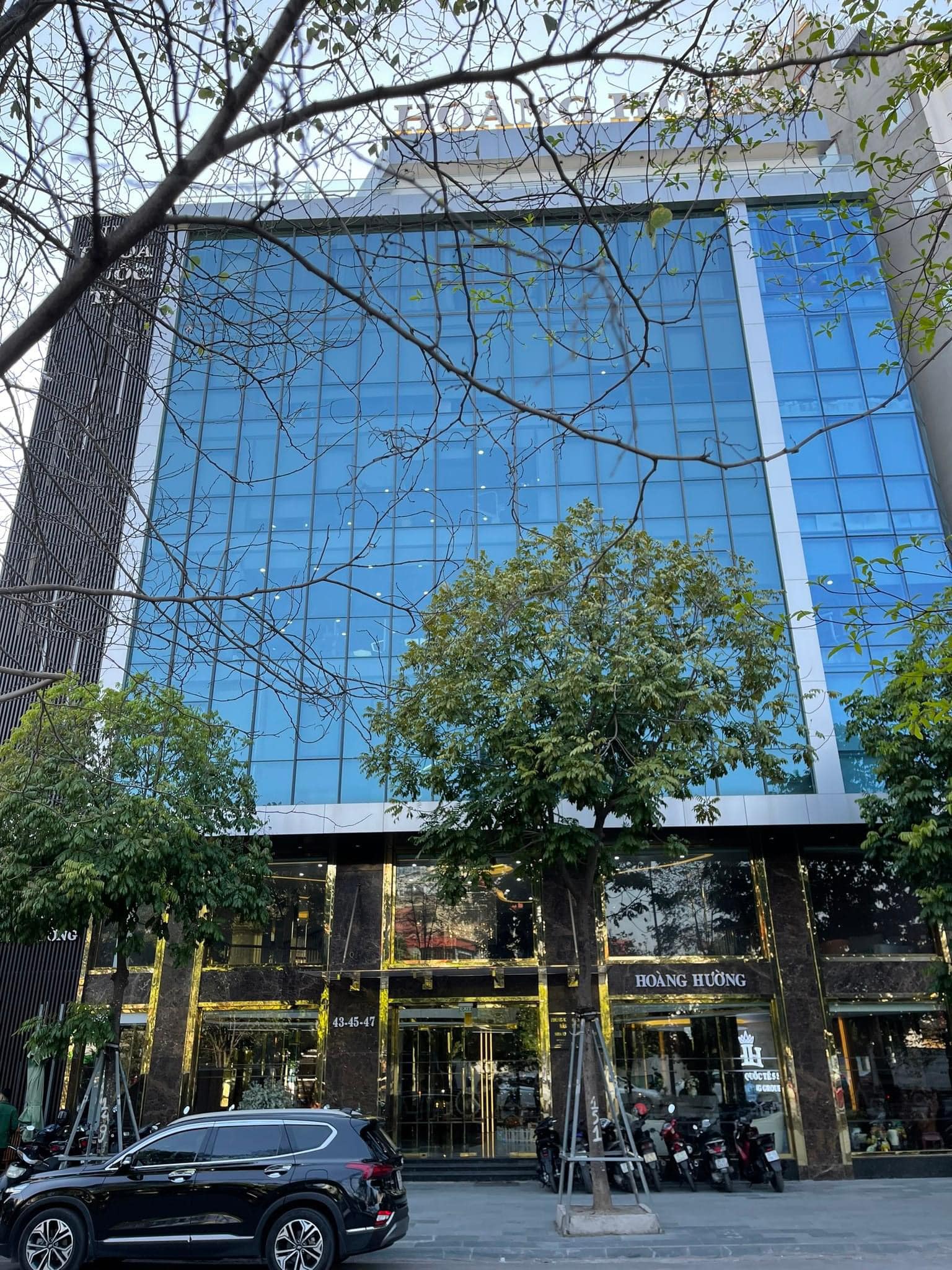 Thấy gì bên trong 2 biệt thự trên 100 tỷ của Hoàng Hường?- Ảnh 2. Thấy gì bên trong 2 biệt thự trên 100 tỷ của Hoàng Hường?- Ảnh 2.