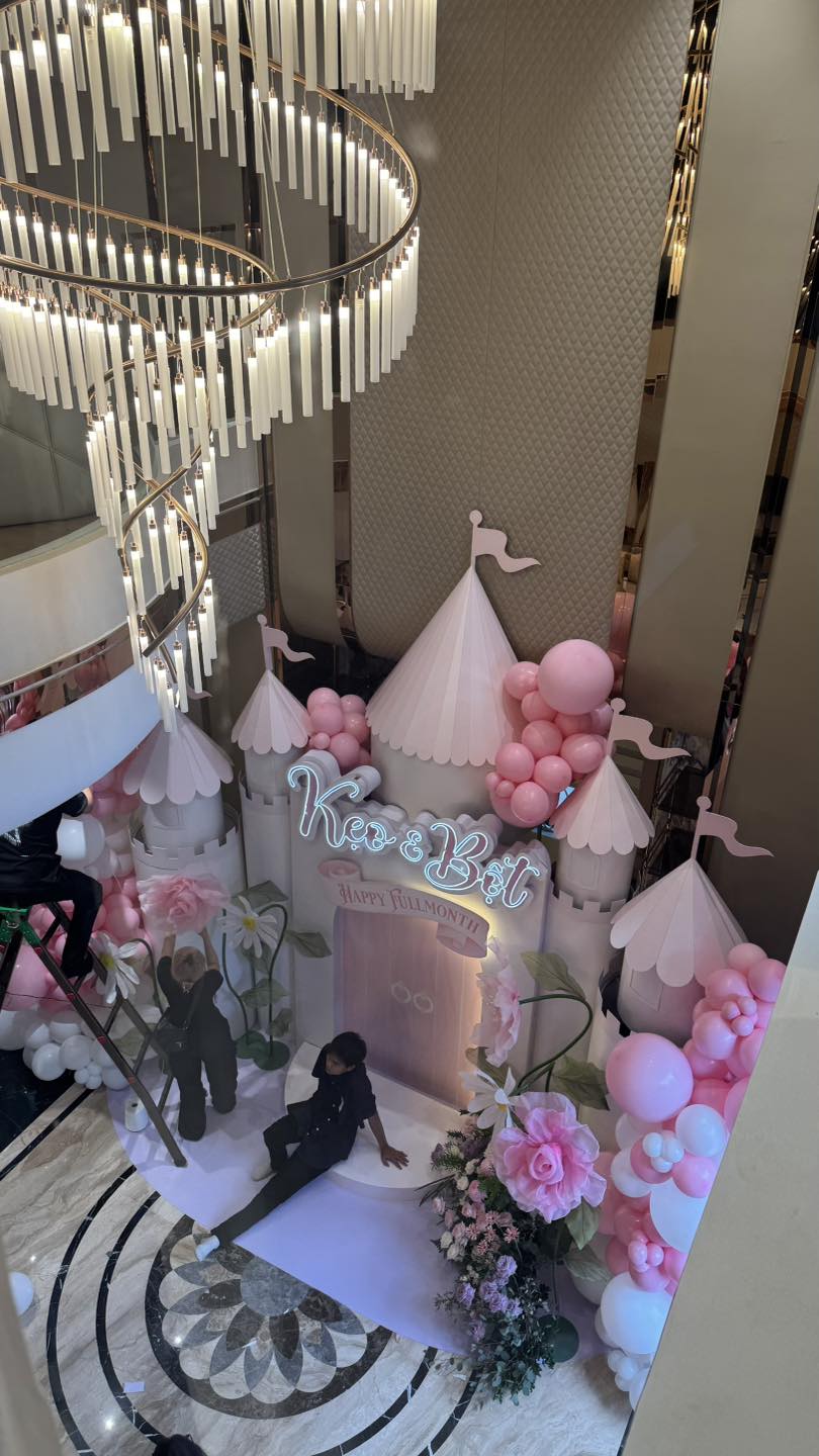 Thấy gì bên trong 2 biệt thự trên 100 tỷ của Hoàng Hường?- Ảnh 11. Thấy gì bên trong 2 biệt thự trên 100 tỷ của Hoàng Hường?- Ảnh 11.