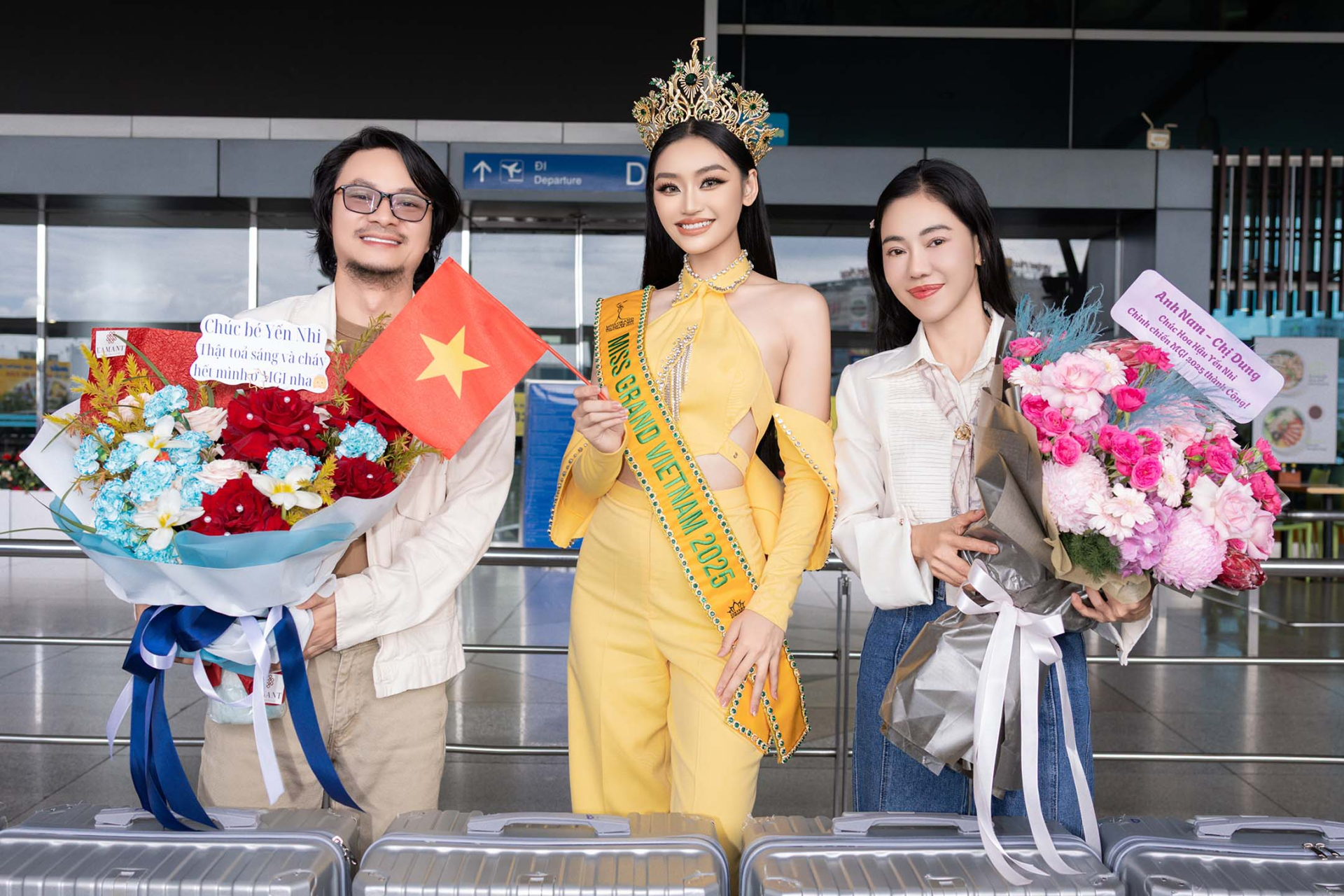 Tình hình căng thẳng của Hoa hậu Yến Nhi và bà Phạm Kim Dung sau phát ngôn gây sốc cả showbiz- Ảnh 6. Tình hình căng thẳng của Hoa hậu Yến Nhi và bà Phạm Kim Dung sau phát ngôn gây sốc cả showbiz- Ảnh 6.
