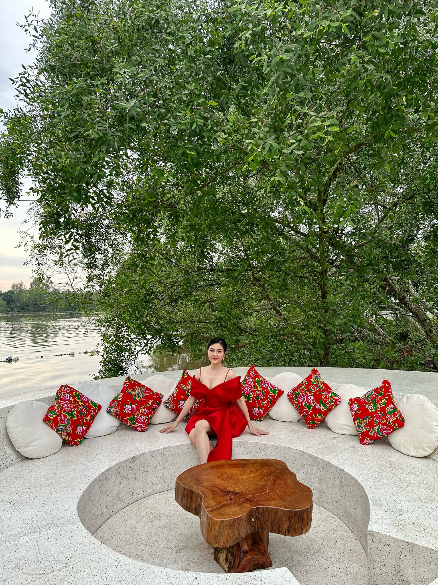 Bà chủ khu du lịch sinh thái trang trí biệt thự rộng 1.000m2 đón Trung thu: Giàu có nhiều, nhưng kiểu này "đáng sợ" - Ảnh 7. Bà chủ khu du lịch sinh thái trang trí biệt thự rộng 1.000m2 đón Trung thu: Giàu có nhiều, nhưng kiểu này "đáng sợ" - Ảnh 7.